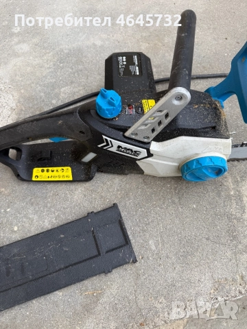 Продавам ръчен моторен трион, снимка 3 - Моторни триони/резачки - 52580469