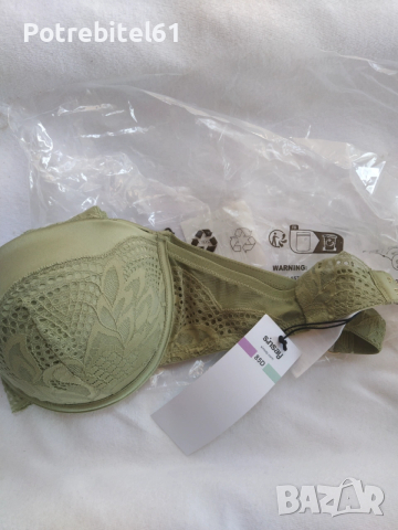 Нов дантелен зелен сутиен с етикет , снимка 7 - Бельо - 53120756