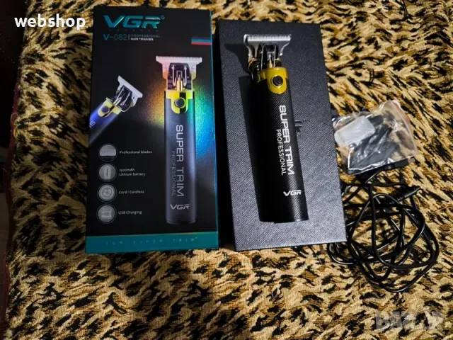 Тример за брада и мустаци със сменяеми приставки VGR V-082 Черен със златист цвят, снимка 4 - Тримери - 50440761