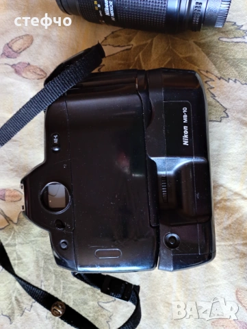 Предлагам уникална винтидж фото камера Nikon F90X , снимка 2 - Фотоапарати - 53972498