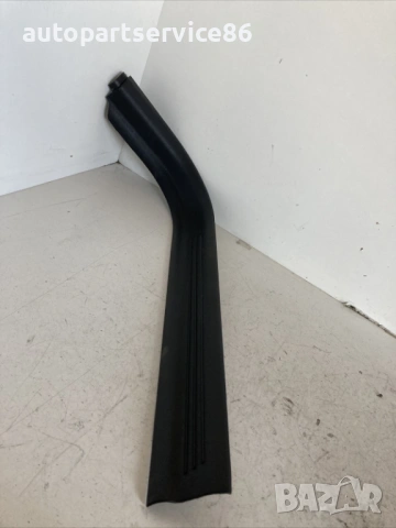 Предна лява предпазна лайсна за стъпало за Volvo S40 2.0 TDI (2009) 8641784