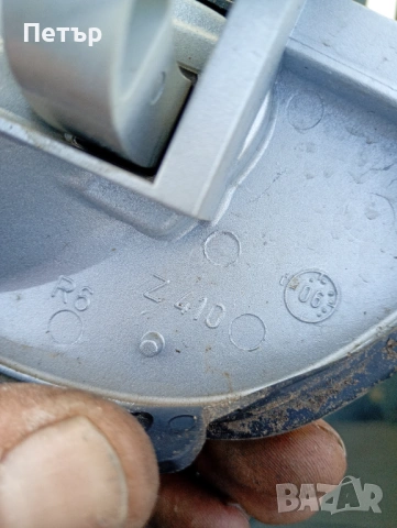 Предна дясна външна дръжка volvo S60 S80 V70 CX70, снимка 3 - Части - 53907928