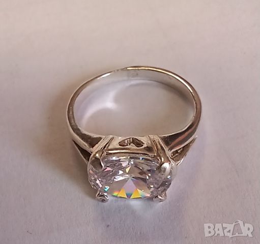 Сребърен пръстен с цирконий , снимка 1 - Пръстени - 45805050