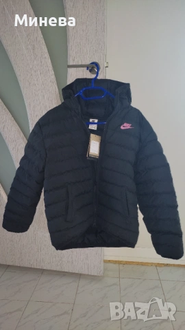 Зимно яке NIKE 