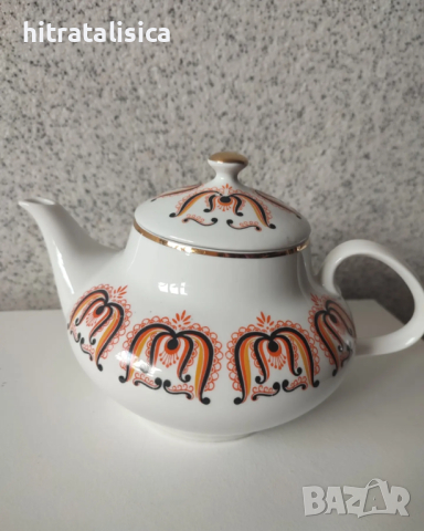 Немски чайник от 70те години, снимка 1 - Антикварни и старинни предмети - 45035426