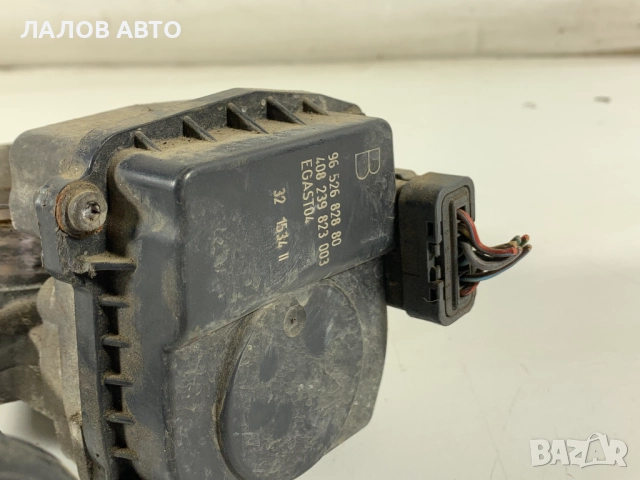 Дроселова клапа дросел клапа Пежо307 307цц Drosel klapa droselova klapa Peugeot 307 307cc 9652682880, снимка 2 - Части - 51497536