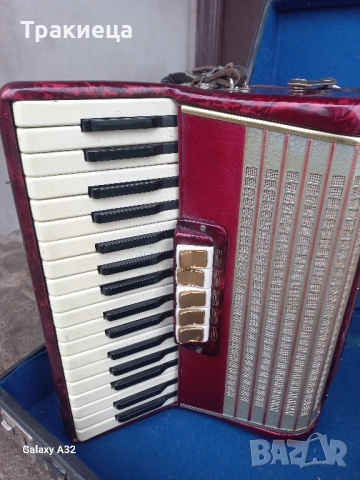 АКОРДЕОН ВЕЛТМАСТЕР Weltmeister 48баса, снимка 7 - Акордеони - 52438750