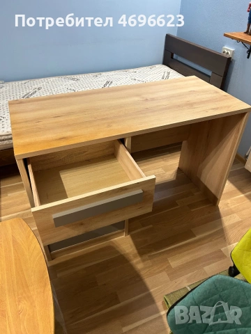 Масичка/бюро/стол, снимка 2 - Маси - 53525372