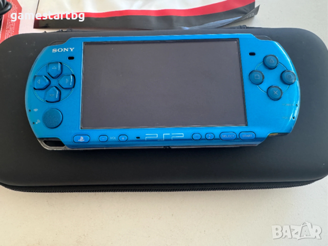 PSP 3000 Vibrant Blue - хакнато с 32GB карта, снимка 2 - PlayStation конзоли - 53788140
