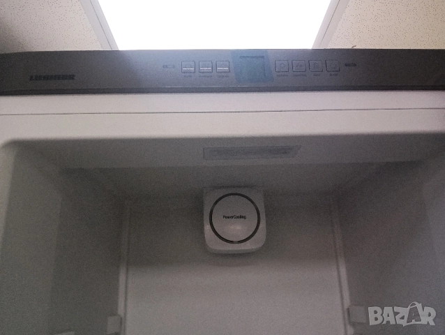 Комбиниран хладилник с фризер Liebherr КОМИКС A+++ 2 години гаранция!, снимка 6 - Хладилници - 52338796