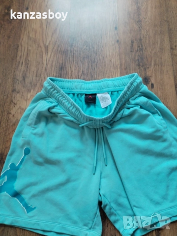 Nike Jordan Essentials Men's Fleece Shorts - Bleached Aqua | - страхотни мъжки панталони L, снимка 4 - Спортни дрехи, екипи - 51549859