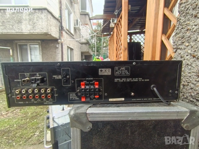 Усилвател JVC перфектно работещ, снимка 5 - Ресийвъри, усилватели, смесителни пултове - 53685295