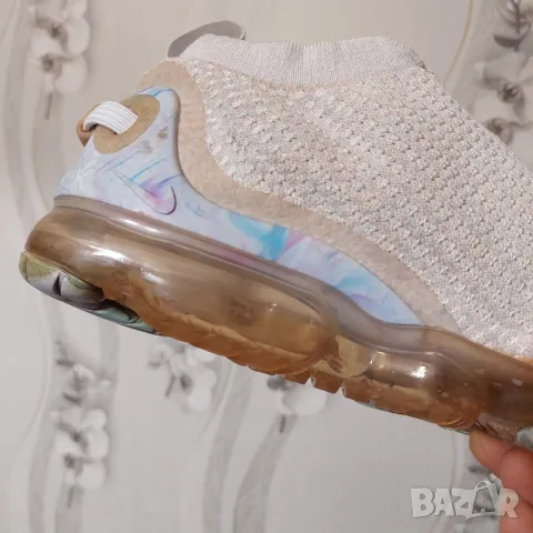 оригинални маратонки NIKE AIR VAPORMAX 2020 FLYKNIT  номер 42 ,5 , снимка 5 - Маратонки - 47233484