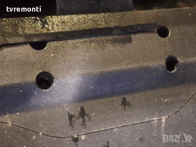 оригинална стойка телевизор PHILIPS Модел 32PFH4309/88, снимка 4 - Стойки, 3D очила, аксесоари - 52677933