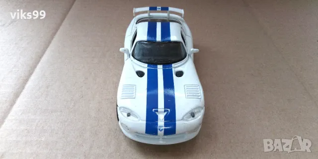 Dodge Viper GTS 1998 Maisto - Мащаб 1:39, снимка 8 - Колекции - 47663836