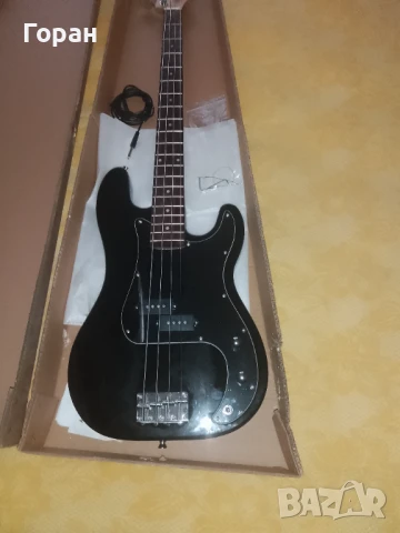 Бас китара Stagg SBP-30 BLK, снимка 1