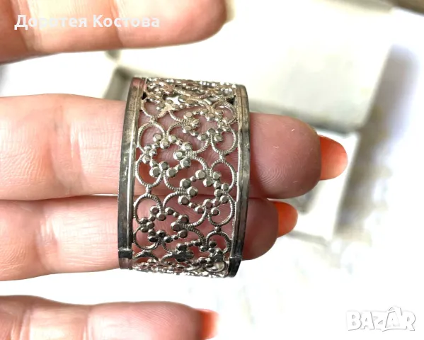 Красиви посребрени пръстени за салфетки от Англия , снимка 2 - Антикварни и старинни предмети - 50338547