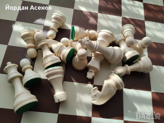 Шахматни фигури , снимка 2 - Шах и табла - 50133534