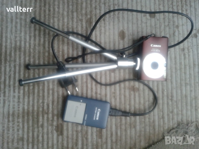 фотоапарати,обектив хелиос,поялник,гергив и табла,календар часовник, снимка 9 - Други стоки за дома - 53305837