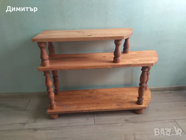 Дървена етажерка !!!