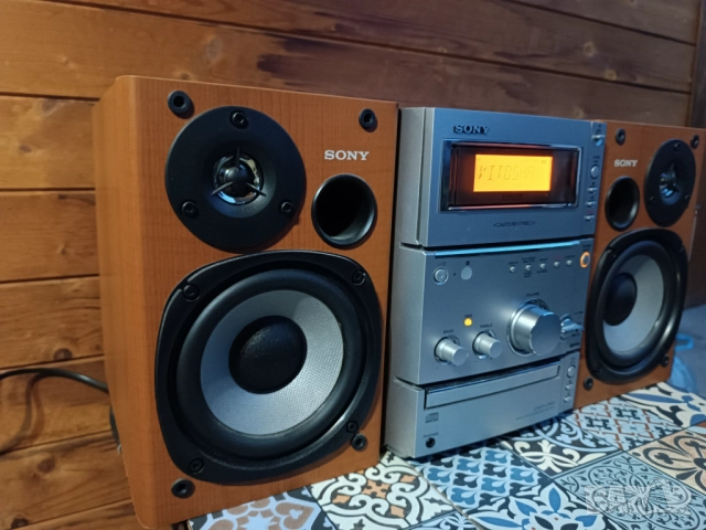 Аудио система SONY, снимка 11 - Аудиосистеми - 52297665