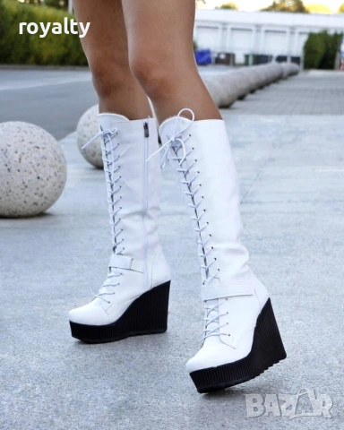 Ботуши на платформа - бяла кожа с черно ходило и бели връзки