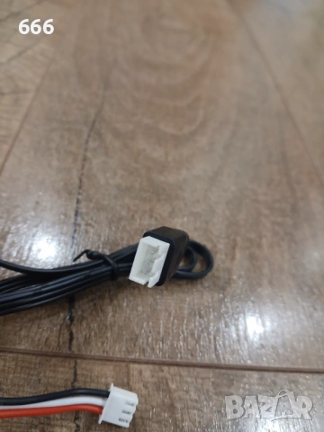 Акумулаторни батерия с кабел за зареждане , снимка 5 - Друга електроника - 53816784