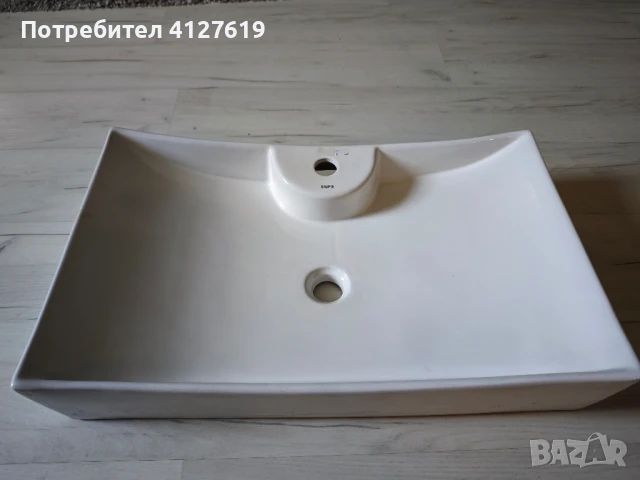 Мивка за баня с размери 68 х 42 х 12 см.