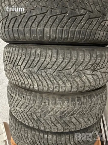 Продавам 4 броя зимни гуми YOKOHAMA V905 BLUEARTH XL 225/60 R18 104V, снимка 1 - Гуми и джанти - 47044761