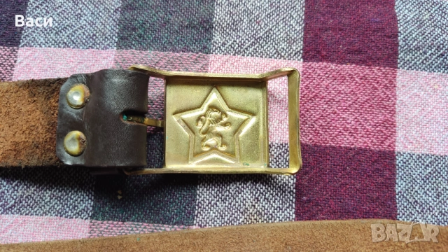 Продавам войнишки колан БНА, снимка 2 - Антикварни и старинни предмети - 54078778