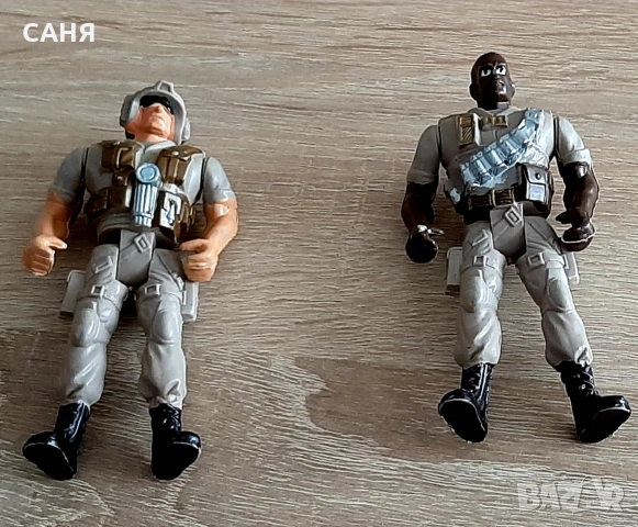 Ретро военни фигури,с подвижни части, снимка 4 - Антикварни и старинни предмети - 53656711