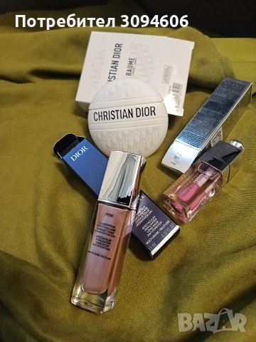 Разнообразни комплекти козметика , снимка 4 - Комплекти и лотове - 53330501