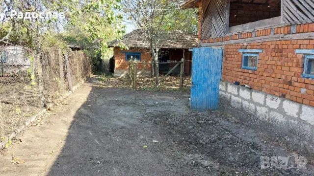 Къща в село Горно Абланово , снимка 2 - Къщи - 48312202