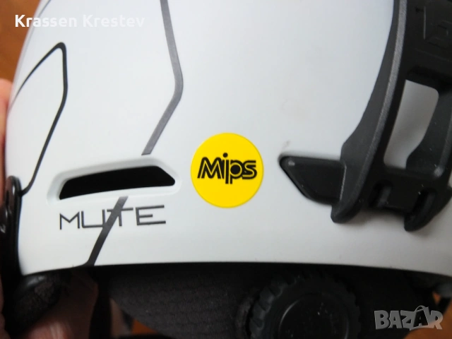 Продавам слаломна каска Bollé Mute SL Mips 52-55, снимка 5 - Зимни спортове - 53585195