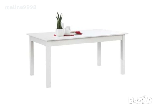 Бяла разтегателна маса