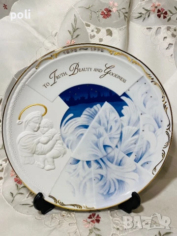 порцеланова чиния за стена 