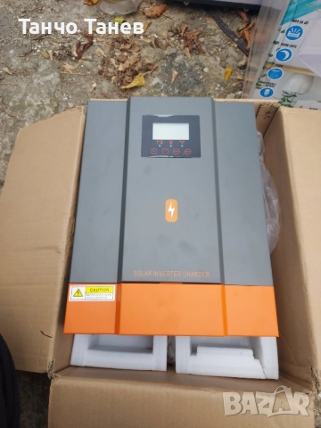 Контролери и инвертори за соларни системи 