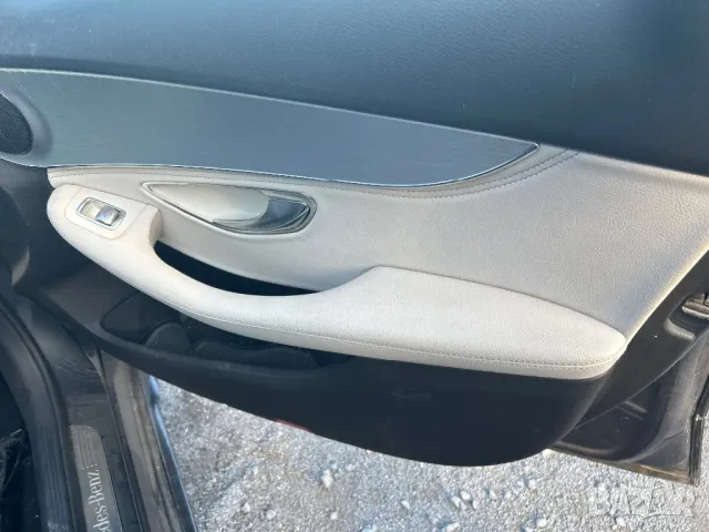 мерцедес ц класа 2016 полукожен салон бял , снимка 2 - Части - 49699255