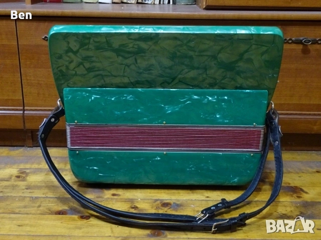 Акордеон Settimio Soprani Napoli-96 баса, снимка 4 - Акордеони - 54161378