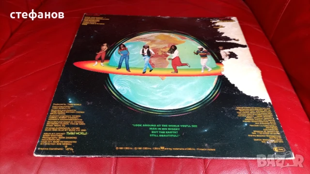 Дългосвиреща грамофонна плоча на EAST SIDЕ  „third world/rock the world”, Холандия, снимка 2 - Грамофонни плочи - 51041345