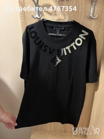 Мъжка тениска Louis Vuitton.  