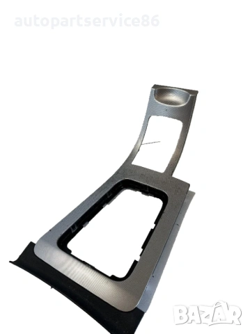 Централна конзола LHD за Peugeot 407 2.2 HDI (2007) 9683063077