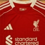Футболен екип Ливърпул 2025/26, снимка 2