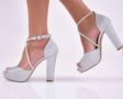 Елегантни обувки на ток, снимка 1 - Дамски обувки на ток - 45968475