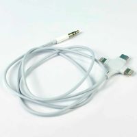 Универсален аудио кабел 3,5 mm към 2 Lightning+Type-C,Bluetooth връзка,AUX RC-008, снимка 4 - USB кабели - 45560878