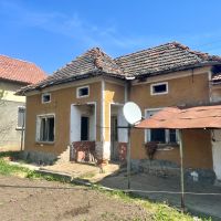 Къща в село Еница, снимка 3 - Къщи - 45713307