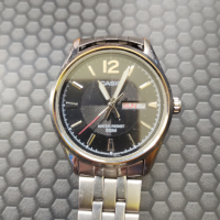 Продавам часовник Casio , снимка 1 - Мъжки - 45049178