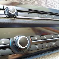 Панел управление радио, климатик за BMW F10, F11, снимка 2 - Части - 45760869