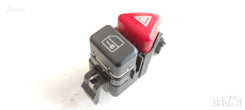 Бутон копче аварийни светлини Мерцедес А класа (W168), снимка 1