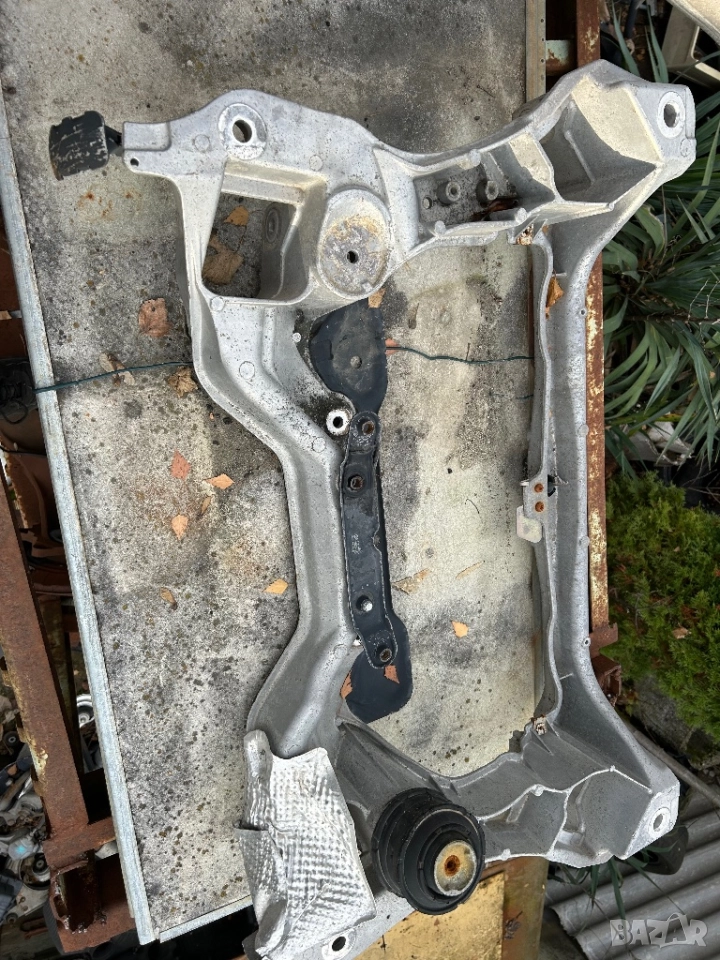 преден мост за Mercedes C класа W203 CLK W209 203 209 2036280657, снимка 1